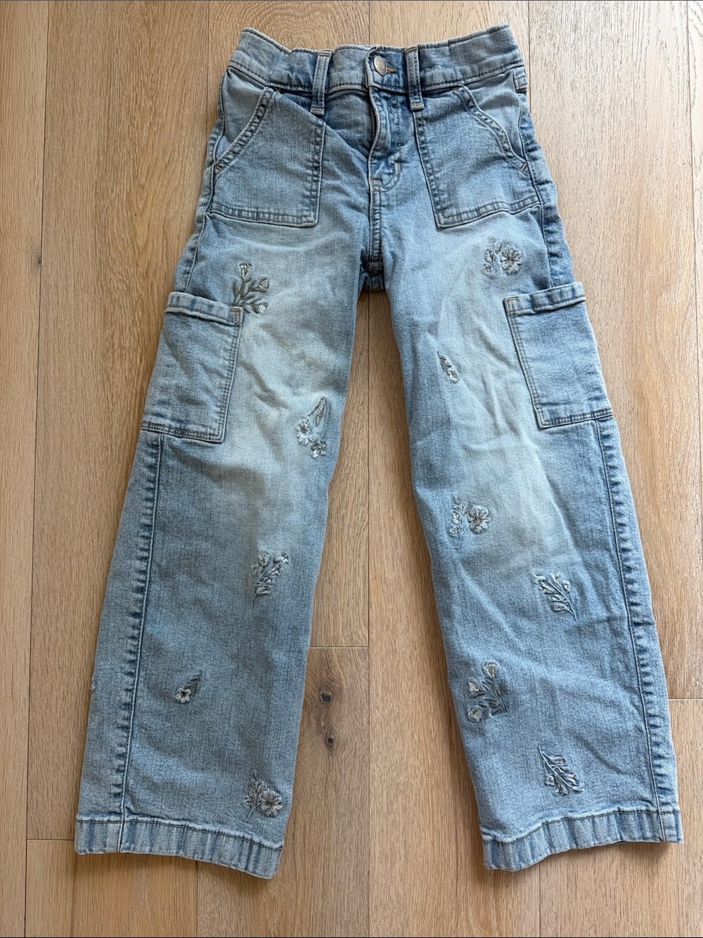 abercrombie kids Light Blue Relaxed Embroidered Jeans